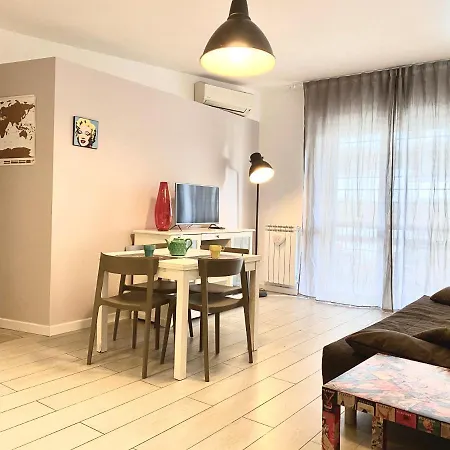 Apartamento Cinecittà One *